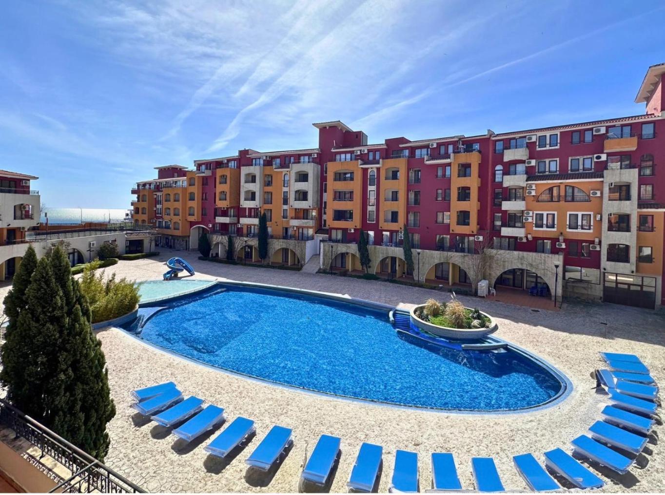 Apartment Krasnem A Klidnem Prostredi V Soukromem Apartmanu Aheloy